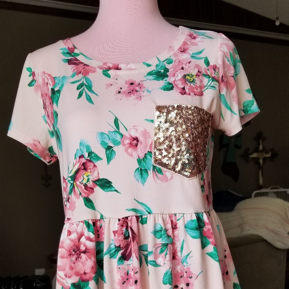 Floral top
